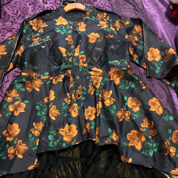 Kimonos - Picture 1 of 7